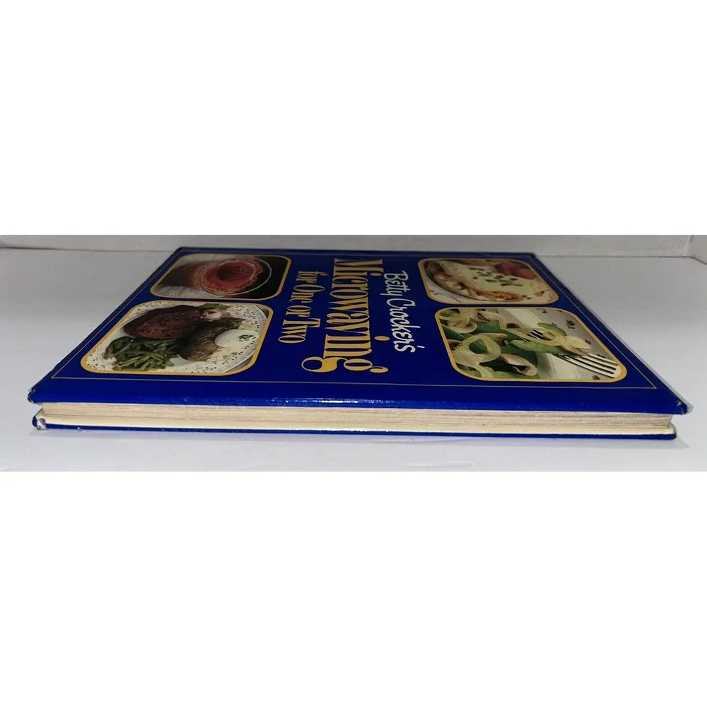 Betty Crocker's Microwaving for One or Two Hardcover‎ DJ 1985 1st Edition